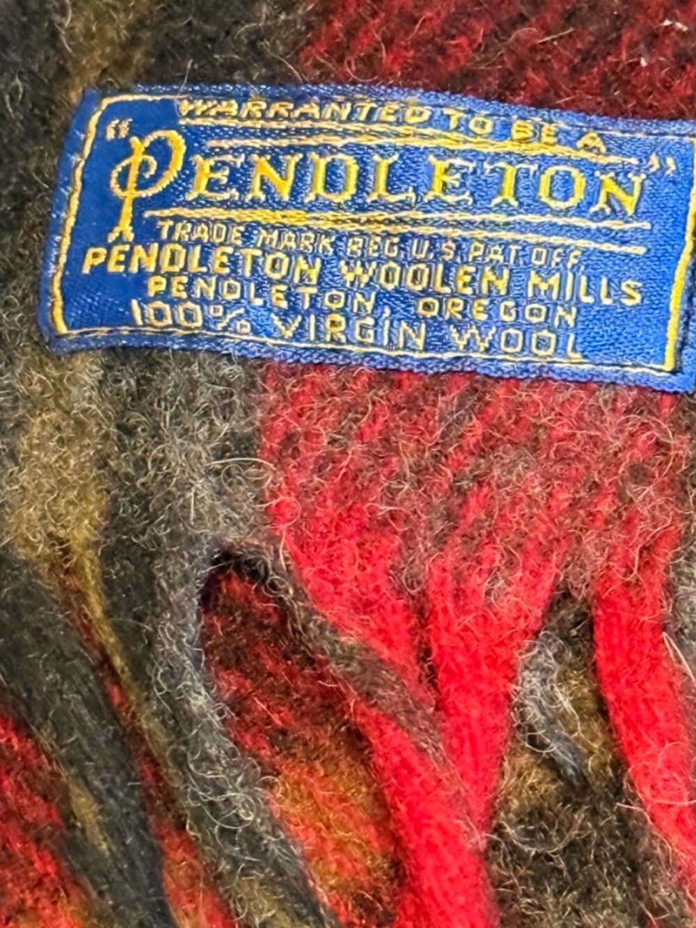 PENDLETON 100% virgin wool throw blanket